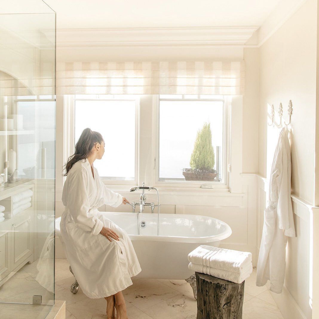 Four Seasons Hotel