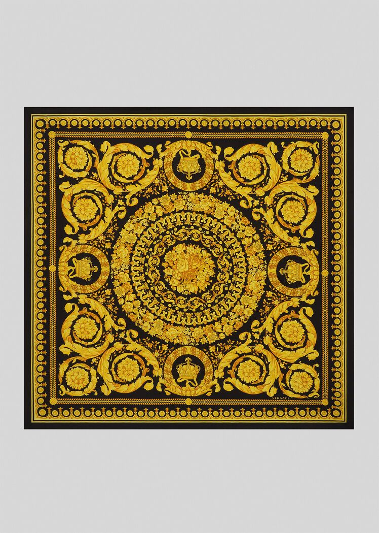 Photo: Versace