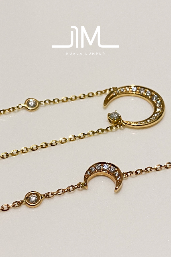 Classic Luna necklaces