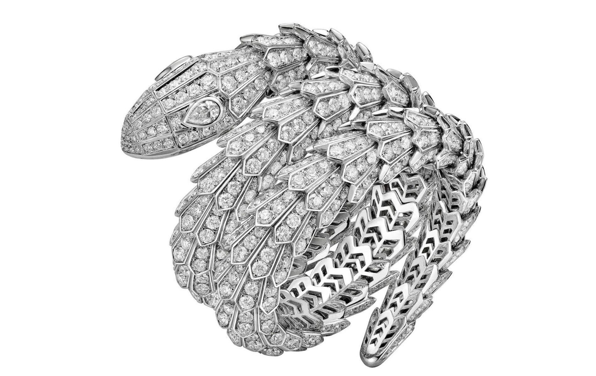 Serpenti bracelet with pear-shaped diamond eyes (Photo: Bulgari)