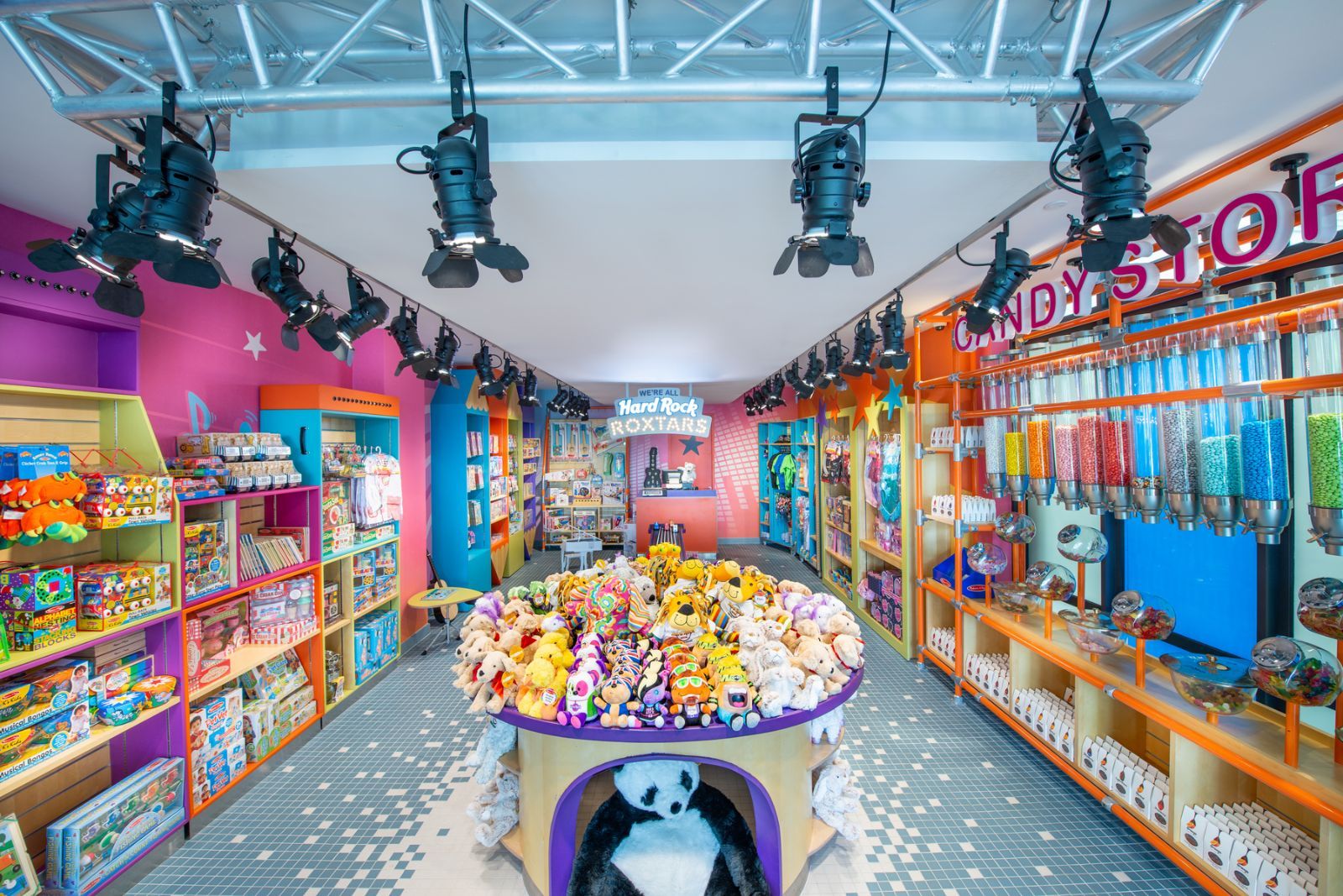 TThe Roxstars Toys and Sweets zone of this family-friendly resort will make even adults feel like a kid in a candy shop (Photo: Hard Rock Hotel Desaru Coast)