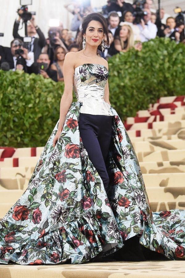 Amal Alamuddin in Richard Quinn at the 2018 Met Gala. The theme was "Heavenly Bodies: Fashion and the Catholic Imagination". (Photo: Instagram/@voguerunway)