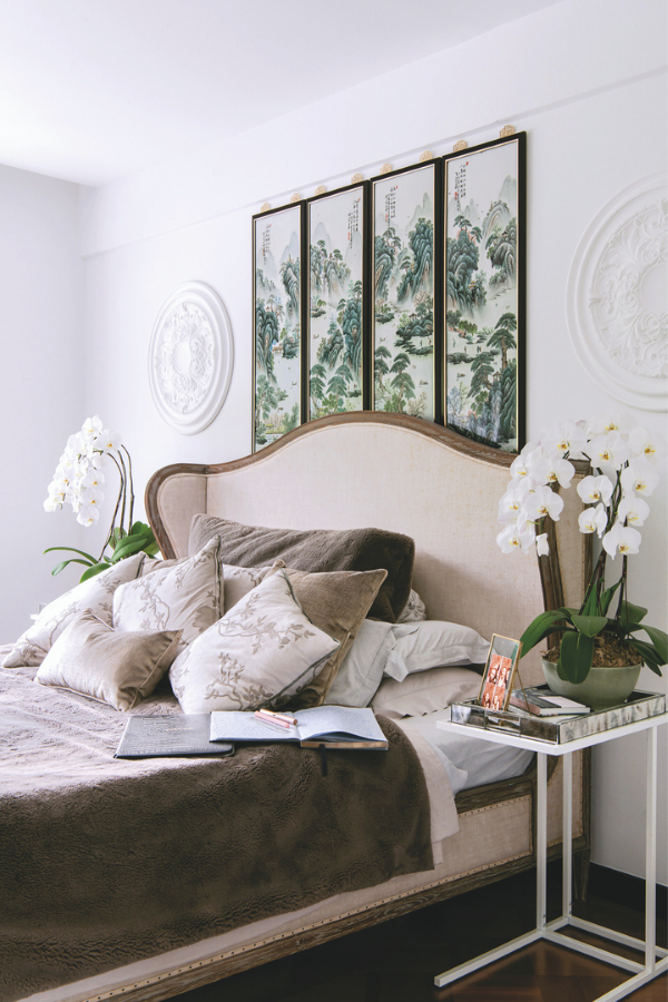 Khan’s opulent bedroom is as lush as it is cozy (Photo: David Yeow Photography)