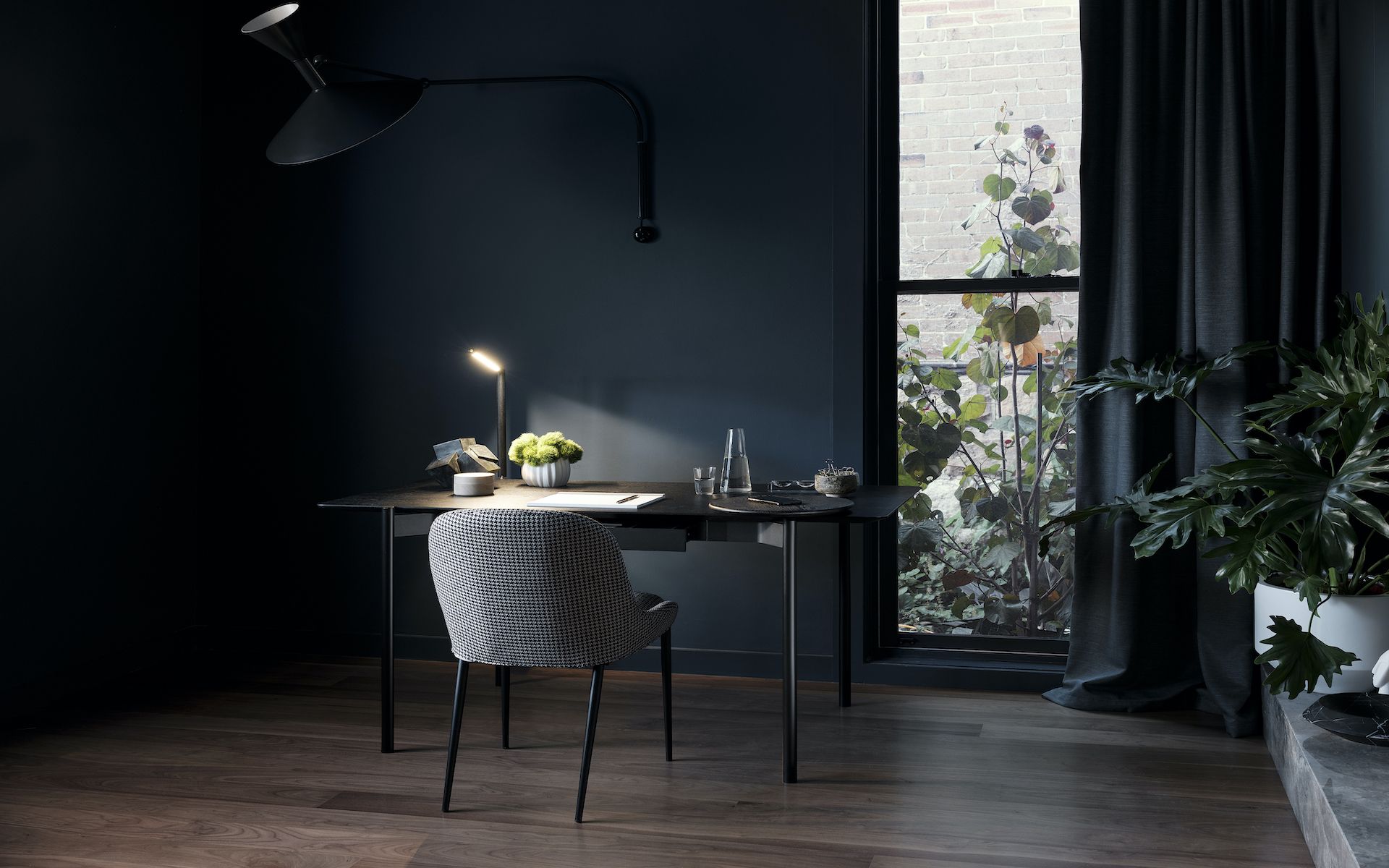 Tom Fereday's award-winning Eto desk