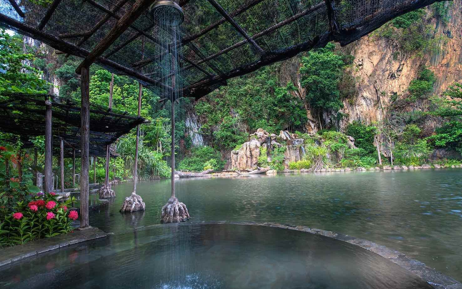 Guests of The Banjaran Hotsprings have complete access to the surrounding natural hot springs with healing properties