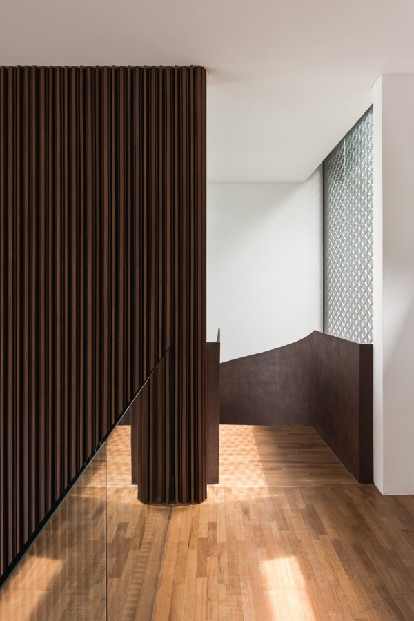 A limited material palette allows the finishes to shine