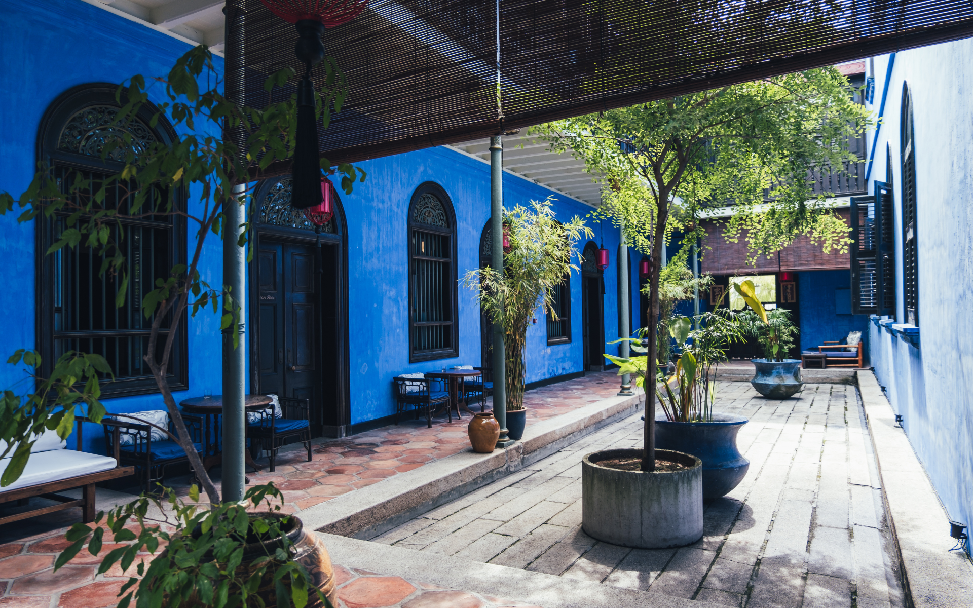 One of the 5 courtyards found in the mansion