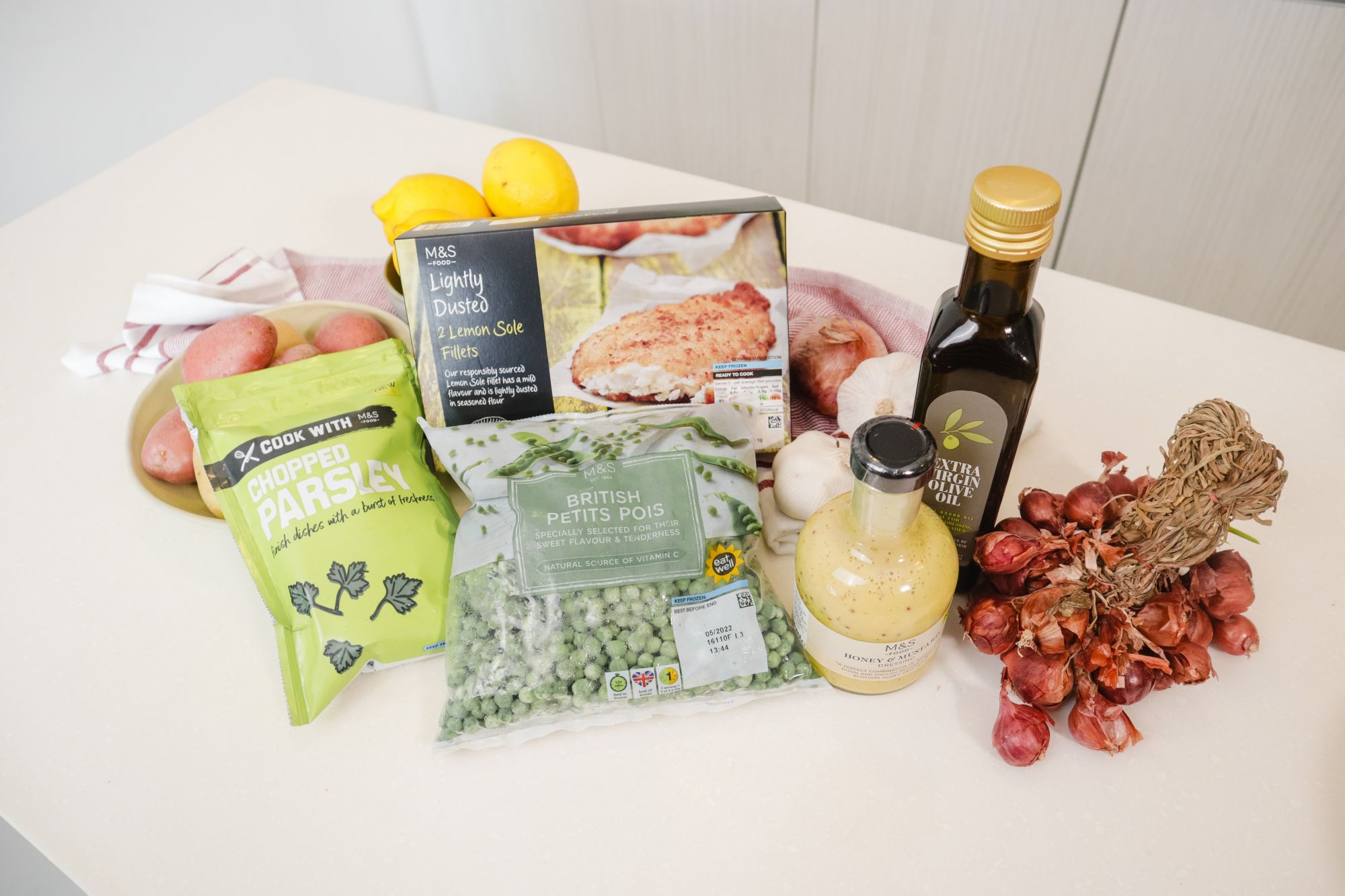 The ingredients needed for the dish