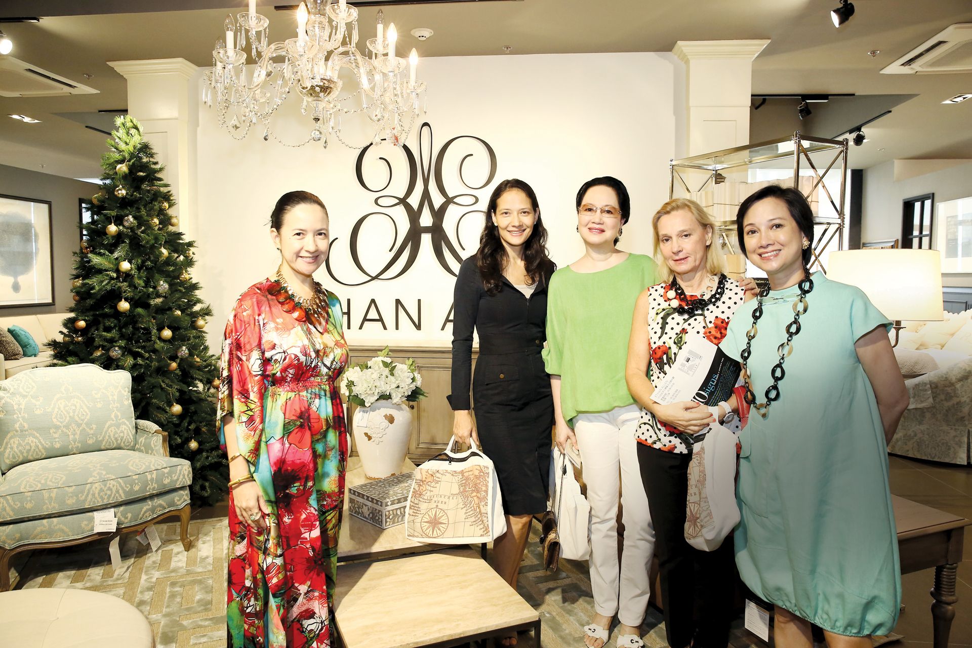 Mia Borromeo, Barbara Aboitiz, Frannie Jacinto, Esperanza Padilla, Bettina Osmeña