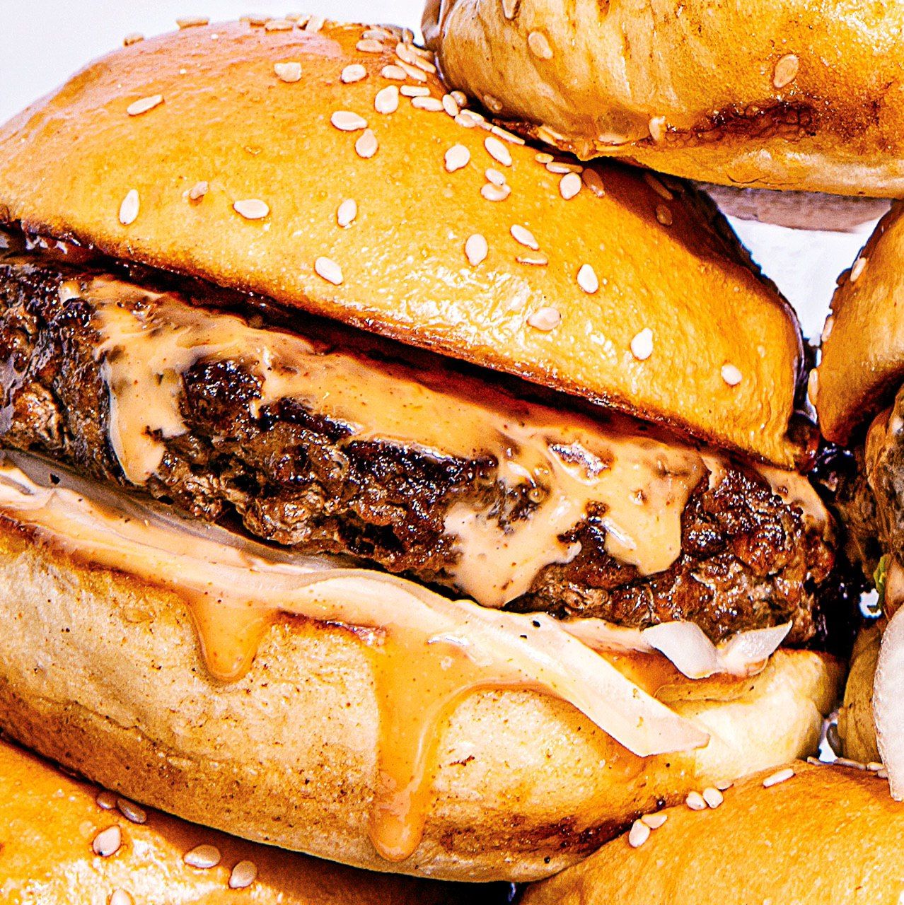 8Cuts House Burger