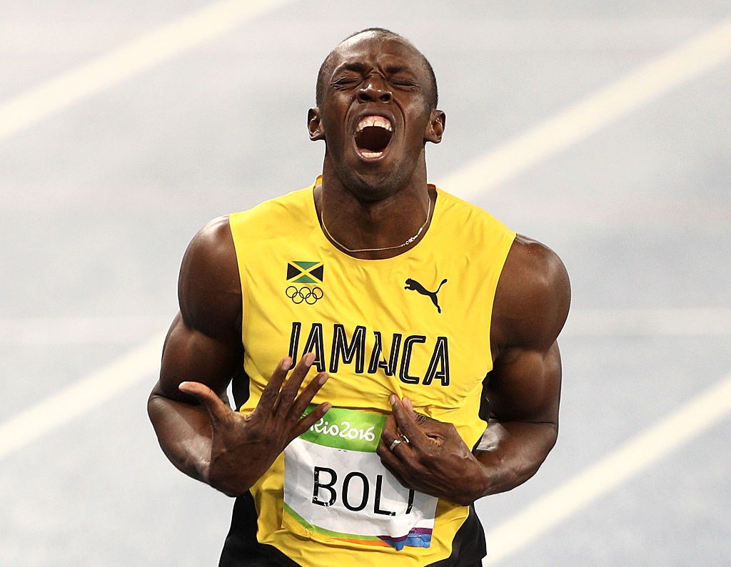 RIO DE JANEIRO, BRAZIL - AUGUST 18: Usain Bolt of Jamaica celebrates winning the MenÂs 200m Final on Day 13 of the Rio 2016 Olympic Games at the Olympic Stadium on August 18, 2016 in Rio de Janeiro, Brazil. (Photo by Paul Gilham/Getty Images)
