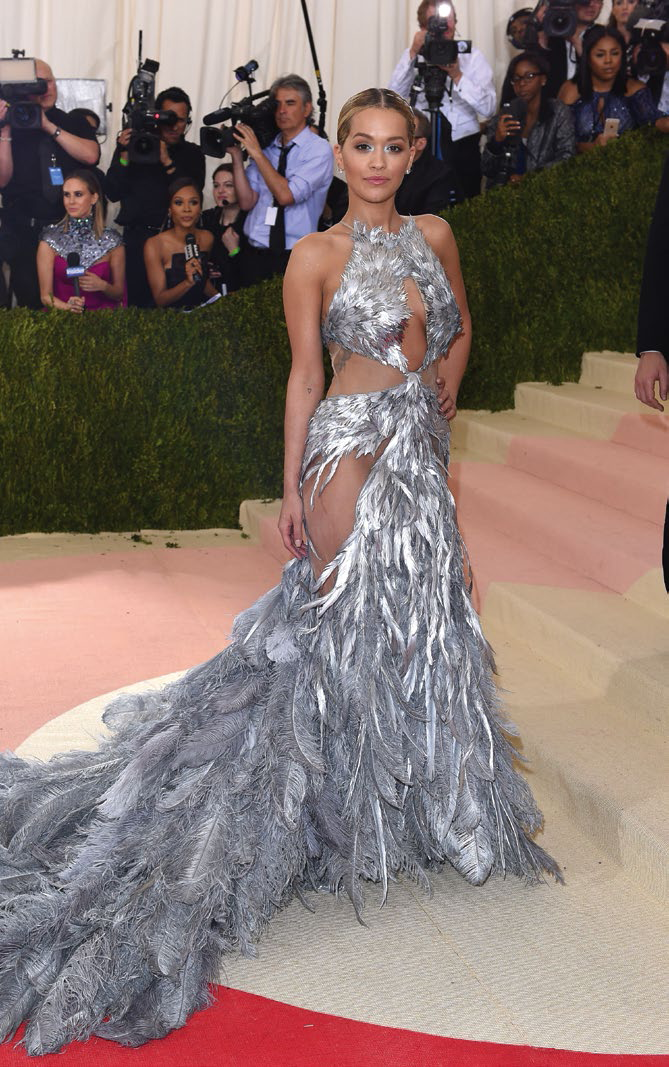 Creations are worn by the top celebrities in the world.