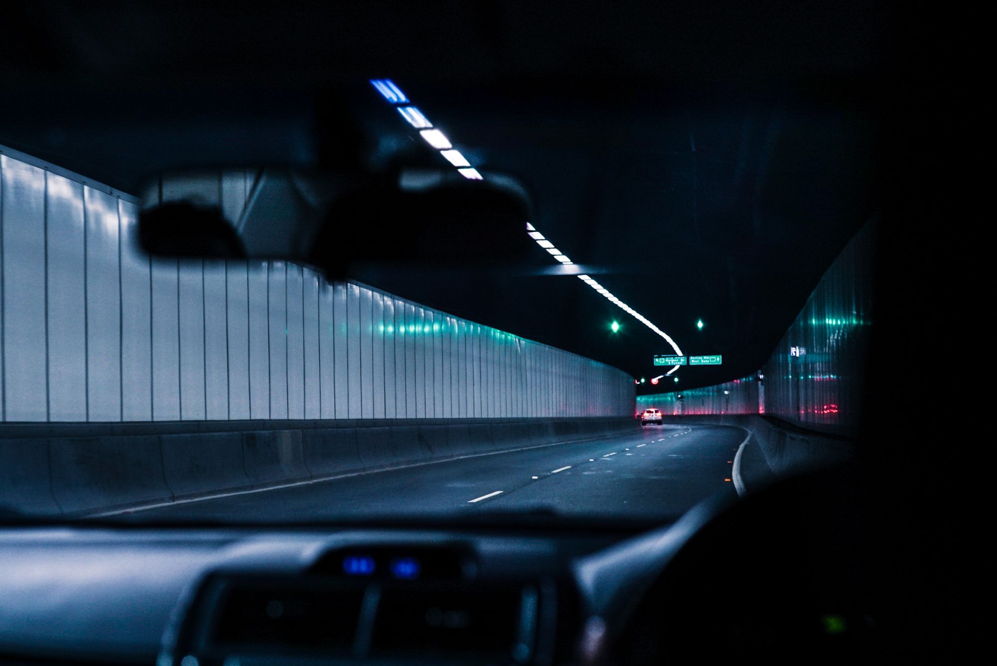 Driving around at night Spotify playlist.