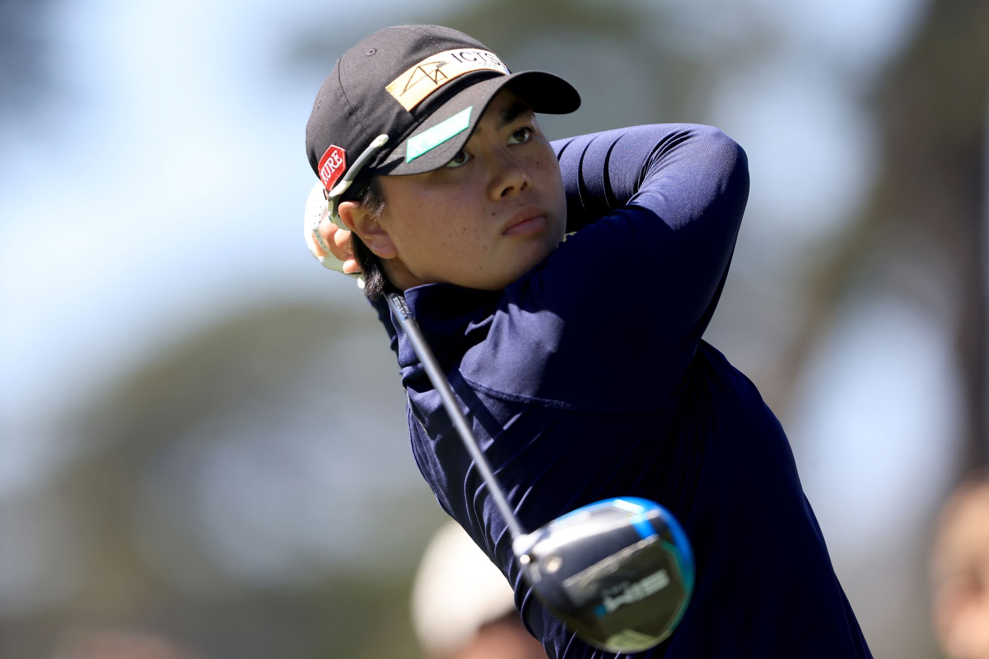 SAN FRANCISCO, CALIFORNIA - JUNE 06: Yuka Saso of the Philippines hits her tee shot on the ninth hole playoff against Nasa Hataoka of Japan during the final round of the 76th U.S. Women's Open Championship at The Olympic Club on June 06, 2021 in San Francisco, California. (Photo by Sean M. Haffey/Getty Images)