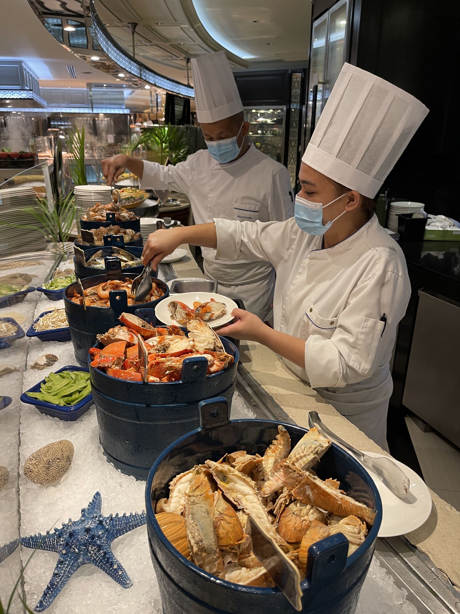 An appetising array of fresh seafood at Sofitel's Spiral.
