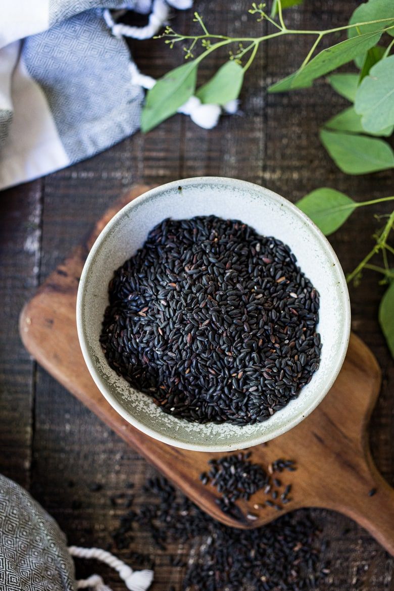 Black rice - another low-GI rice variant with antioxidant properties thanks to the anthocyanins.
