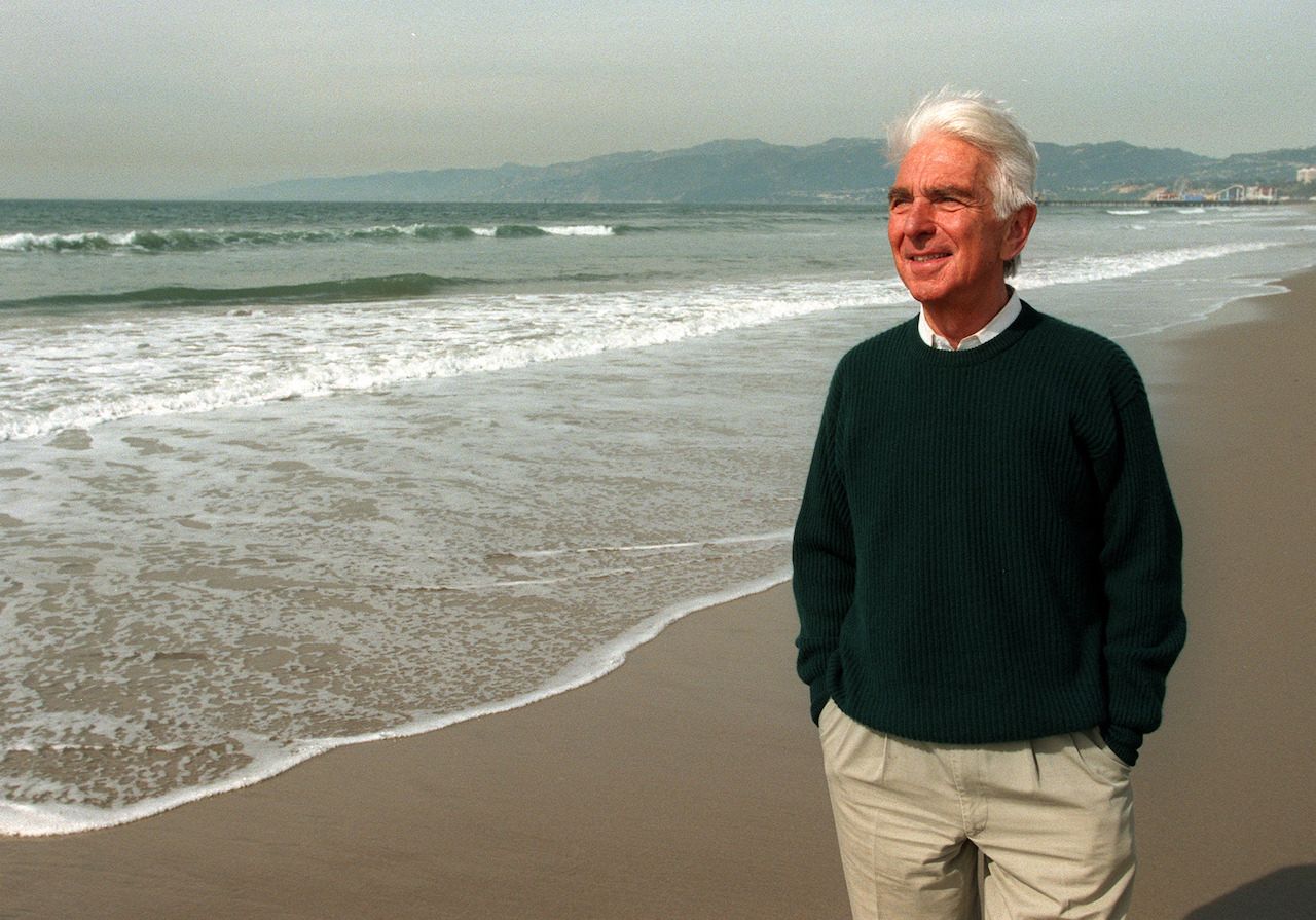 FI.Dogbert.1.PD.0207: photo of author Warren Bennis on the beach in Santa Monica where he lives. For interview with him and "Dogbert". LATphoto: Patrick Downs Mandatory Credit: Patrick Downs/The LA Times
