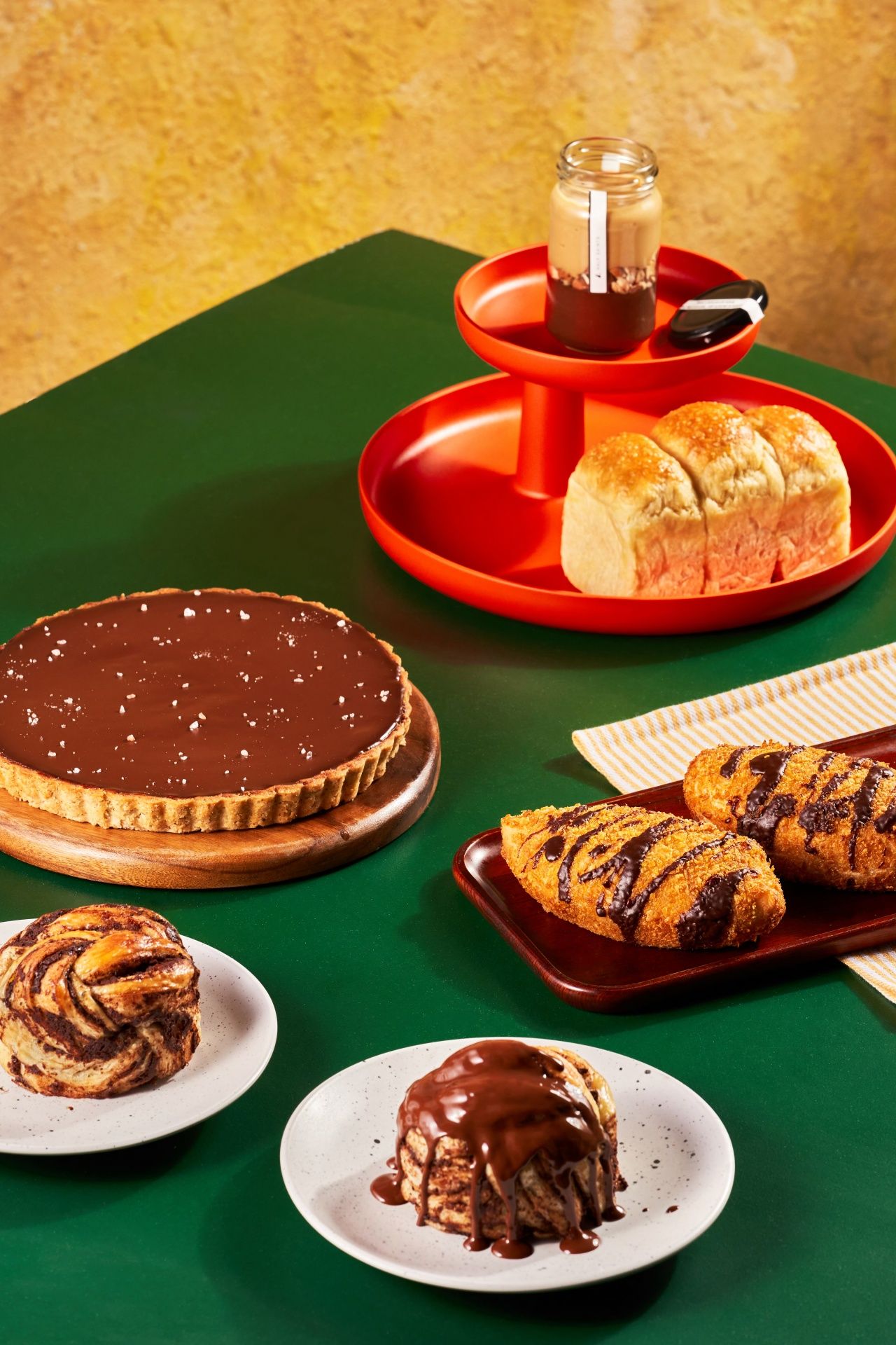 Half Saints demonstrates innovation and craftsmanship integrating Auro Chocolate in their delicious creations