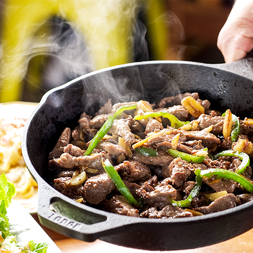 Mama Lou's Sizzling Mains