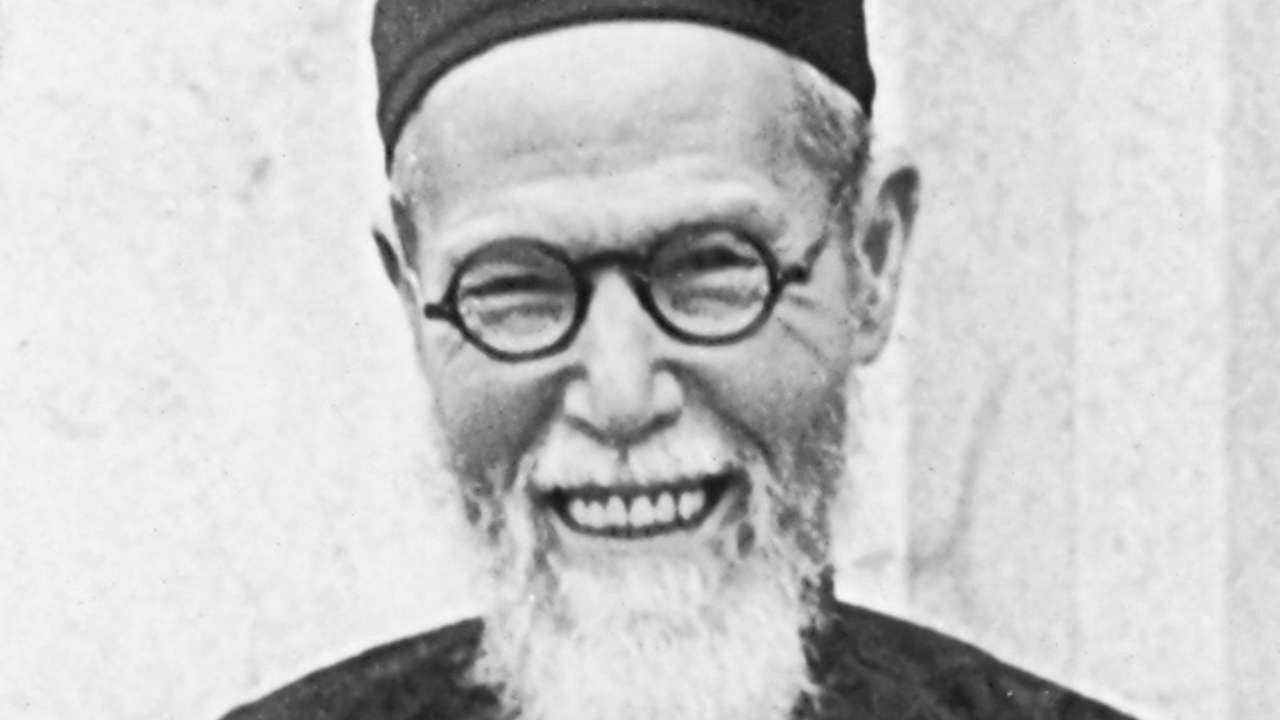 10 Things You Didn't Know About Stanley Ho, The King Of Gambling