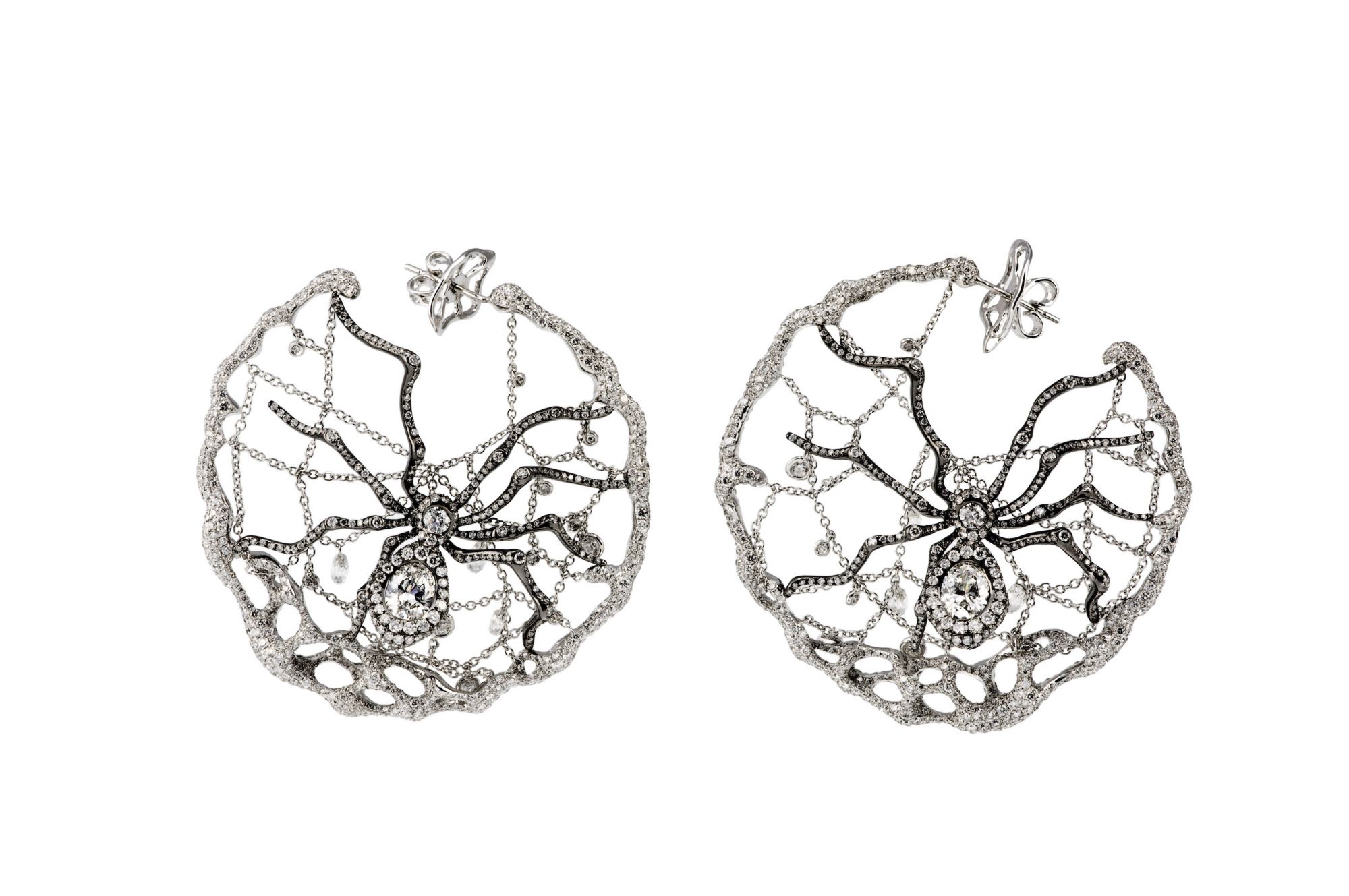 Spider earrings in white gold set with diamonds by Cindy Chao The Art Jewel ( (Photo: Courtesy of Cindy Chao The Art Jewel)