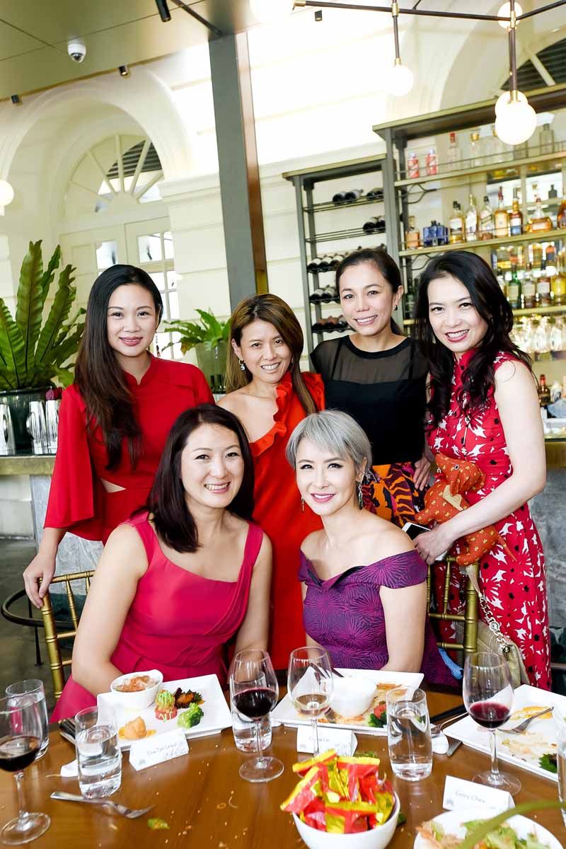 Tjin Lee, Judy Hunt, Ginny Wiluan, Ho Ching-Lin, Nana Au-Chua, Celina Lin