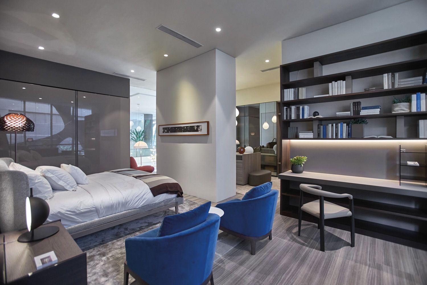 Molteni&C at the P5 showroom in Singapore