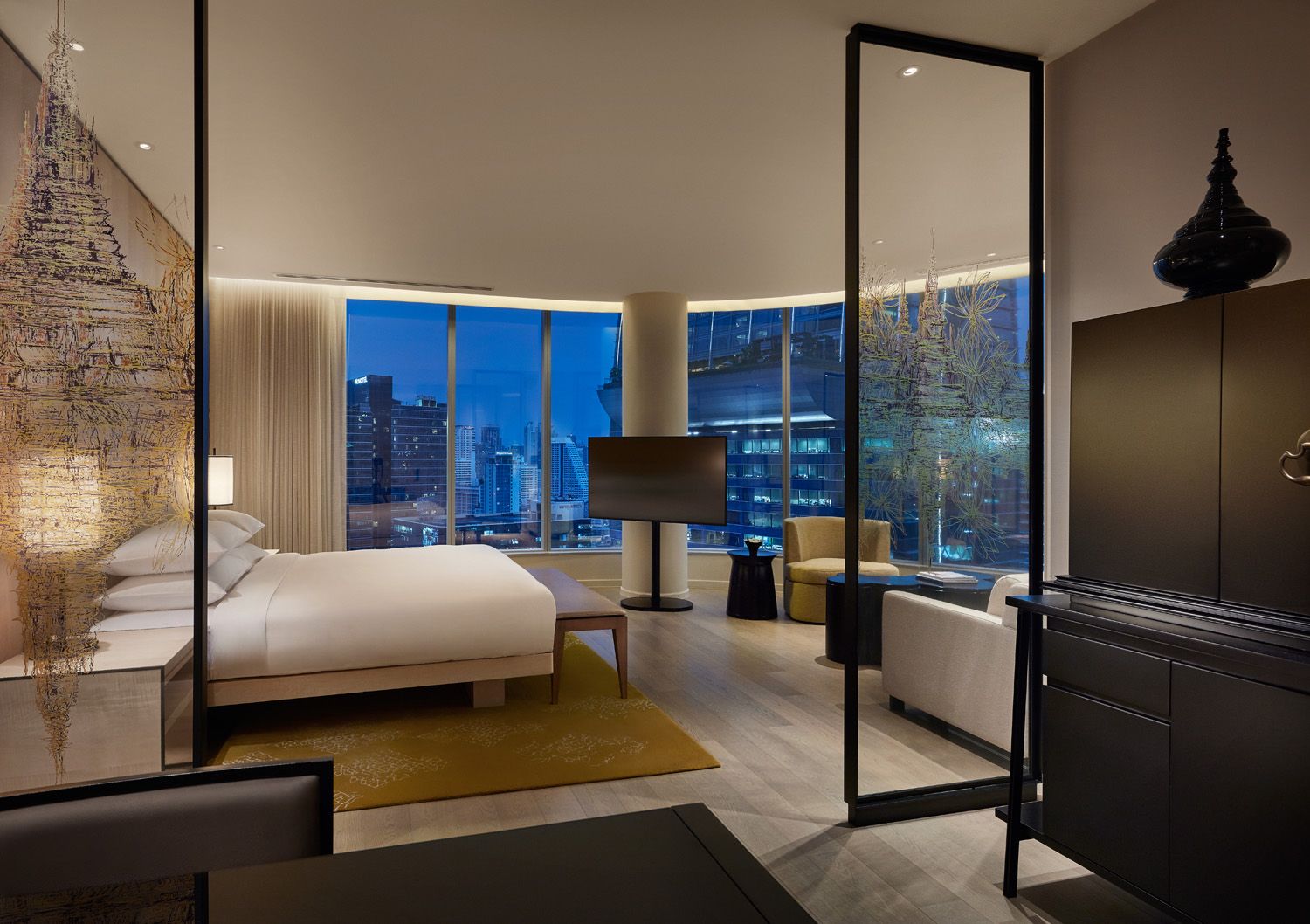 The Park deluxe corner room at Park Hyatt Bangkok