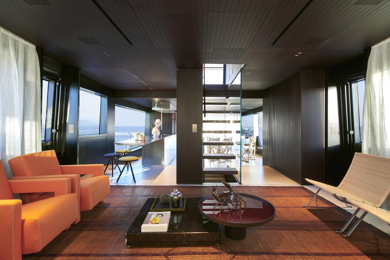 The living area of the Sanlorenzo SX88 yacht designed by Piero Lissoni