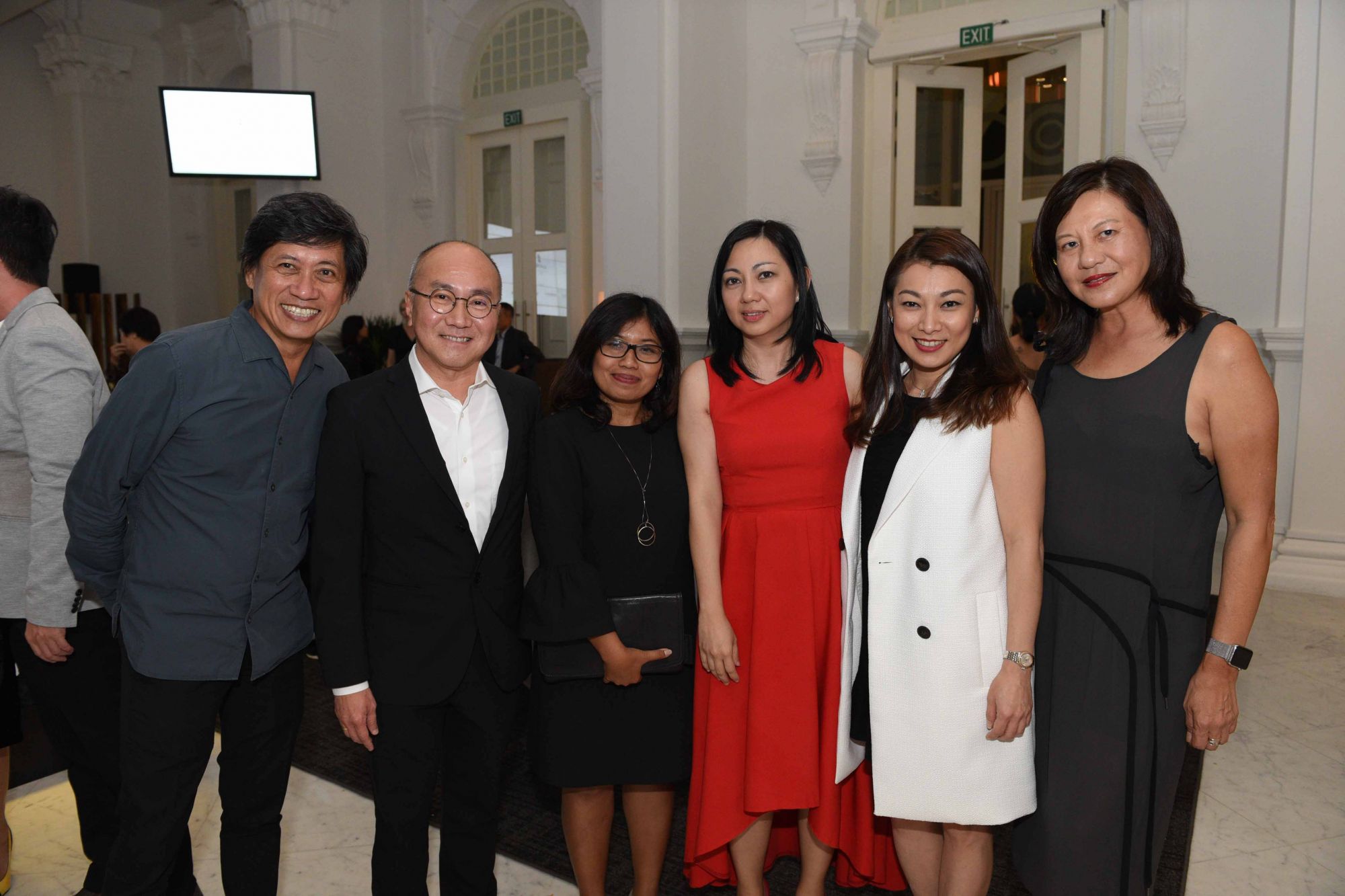 Lim Choon Hong, Tay Hiang Liang, Noi Trechada Intaratanoo, Christine Sipin, Santi Ismaja, Sara Tay
