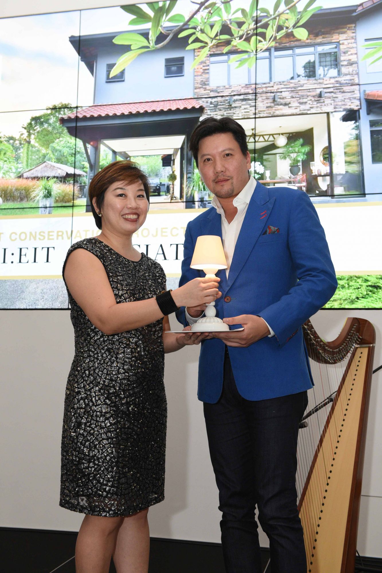 Jane Ngiam, Roy Teo
