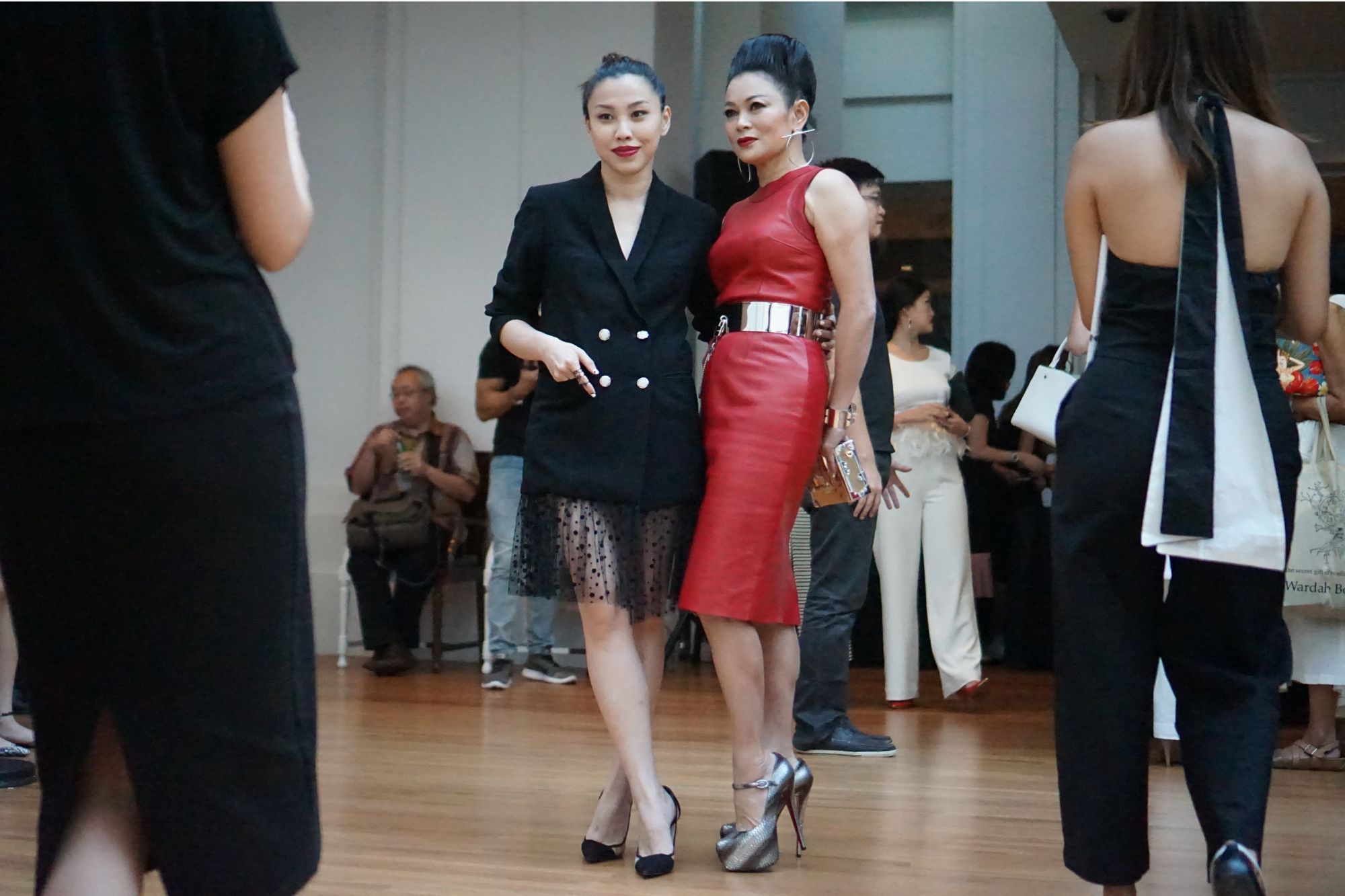 Angie Lai-Tay, Susanna Kang
