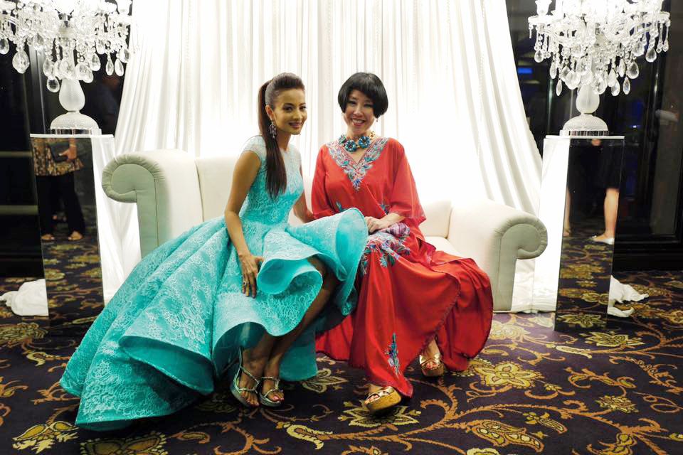 Iroshini Chua and Rosalynn Tay. Photo: Rosalynn Tay/Facebook
