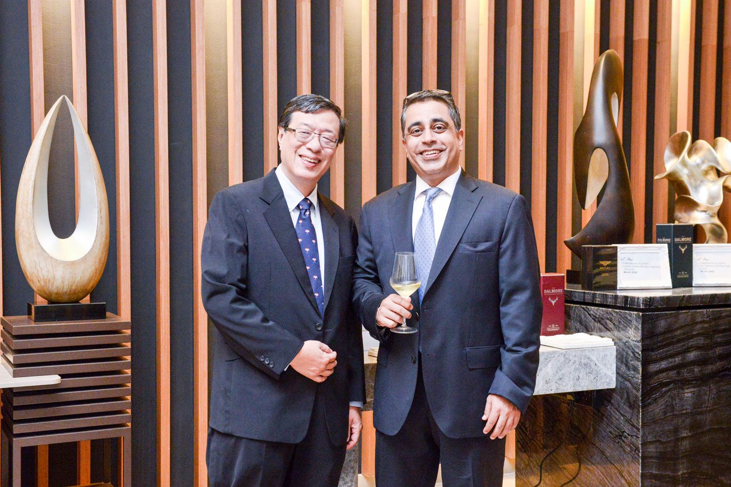 Lo Chee Wen and Arvind Nagpal