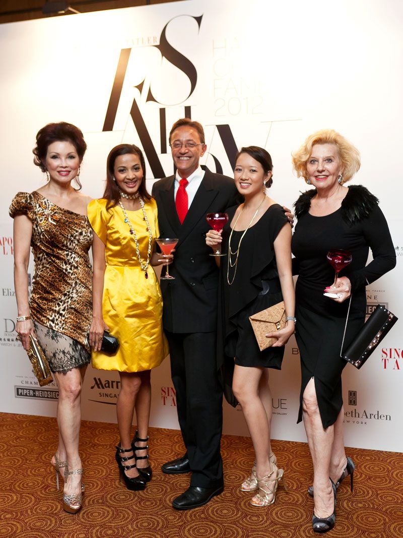 Linda Soo-Tan, Iroshini Chua, Eduardo Ramos-Gomez, Elaine Kim and Gerti Iwatake