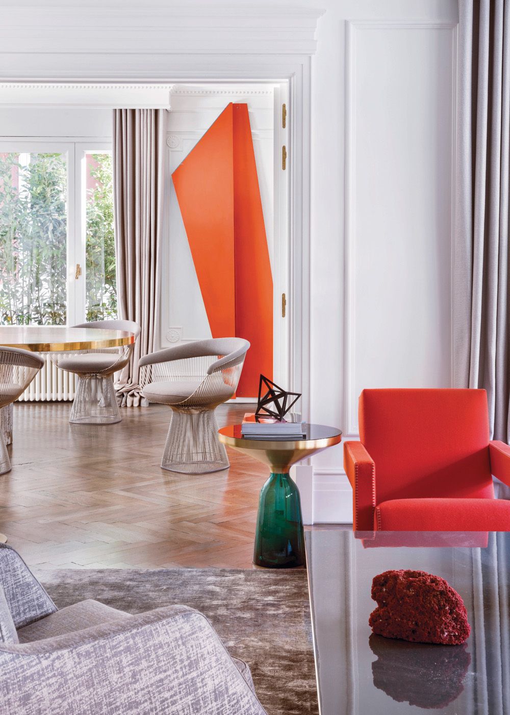 Parisian style apartment outdoor dining area in Barcelona, Jamie Beriestain