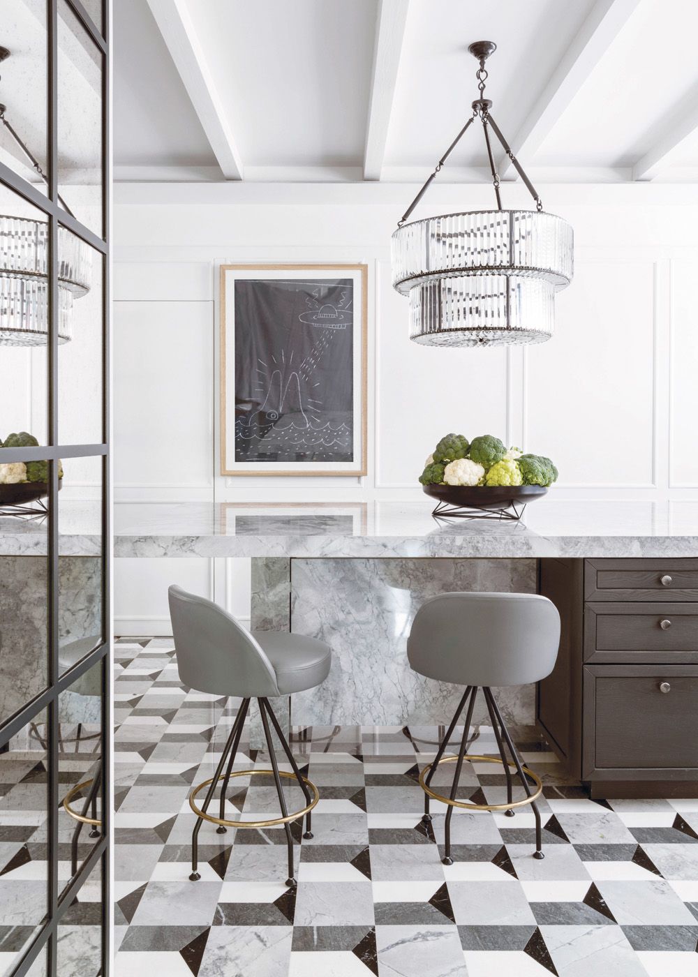 Parisian style apartment outdoor dining area in Barcelona, Jamie Beriestain