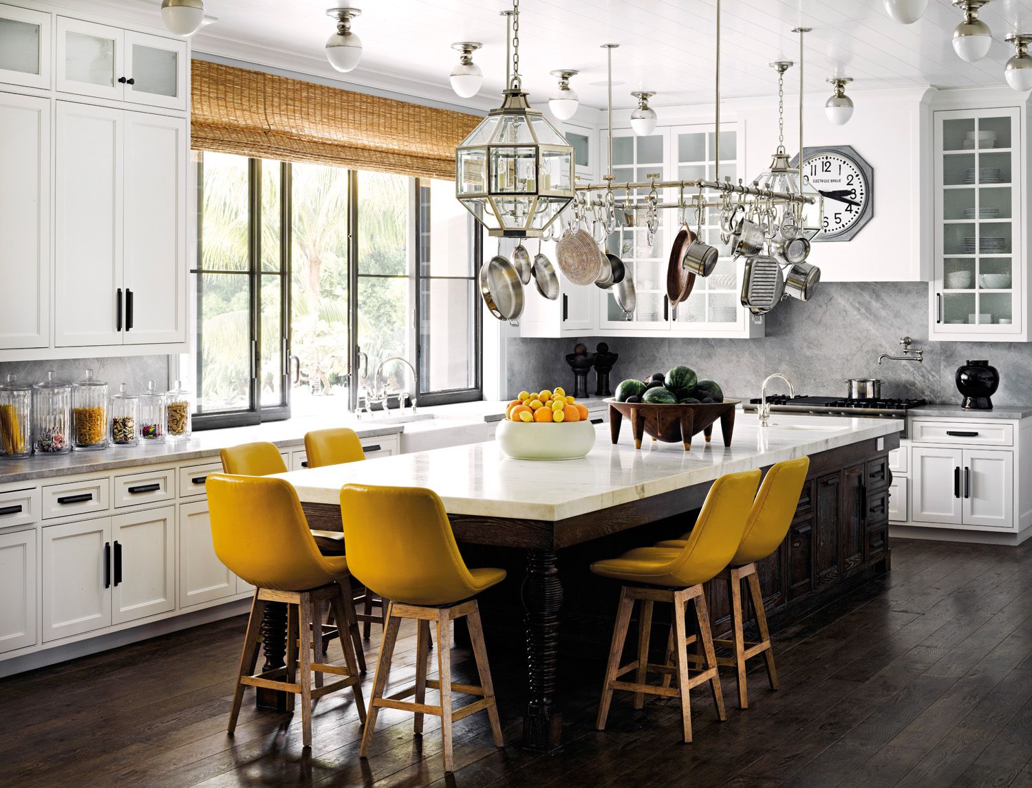 6 Chic Ways To Create A Kitchen For Entertaining | Tatler Asia