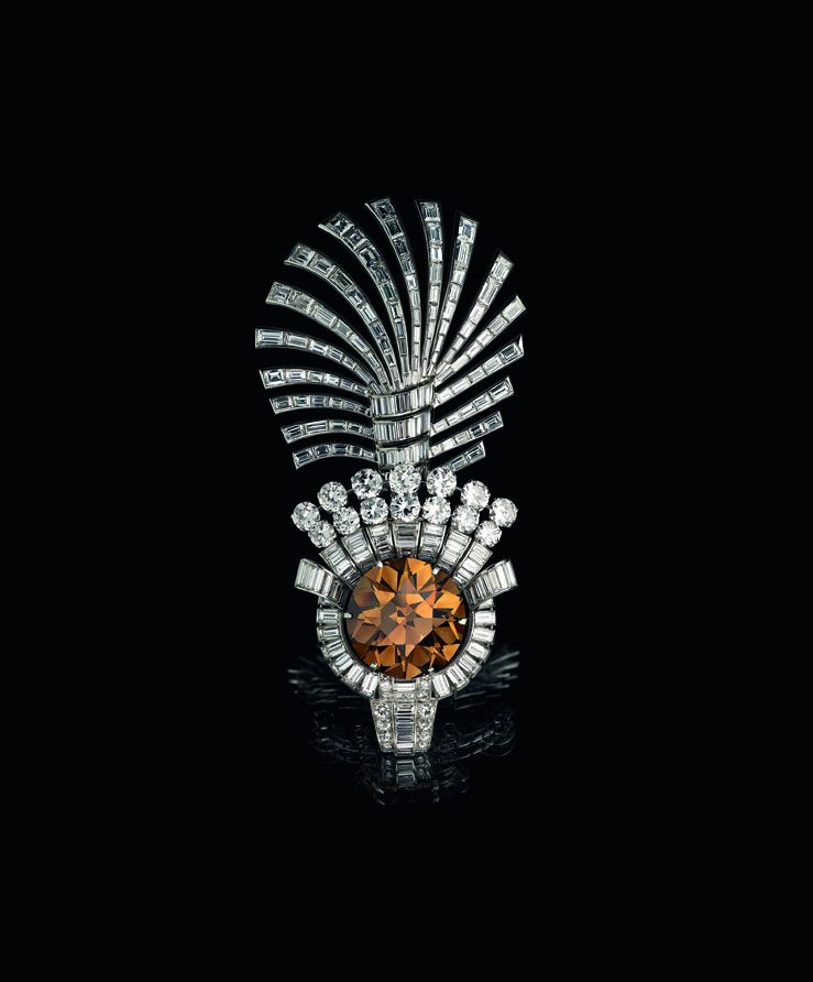 Cartier London, 1937. Platinum and diamonds. Brooch: H. 12.7 cm; W. 6 cm; Weight of the Tiger Eye diamond: 61.50 ct. © The Al Thani Collection. Tous droits réservés. Photo Laziz Hamani