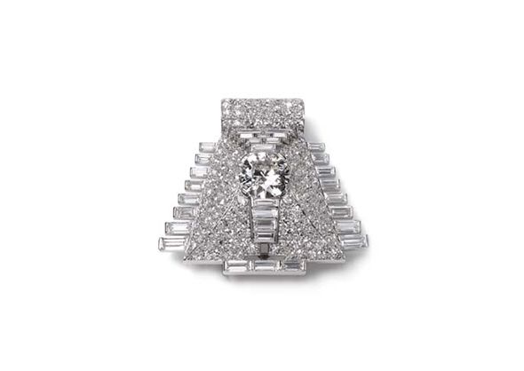 Cartier Collection clip brooch, Paris, 1935, platinum, diamonds