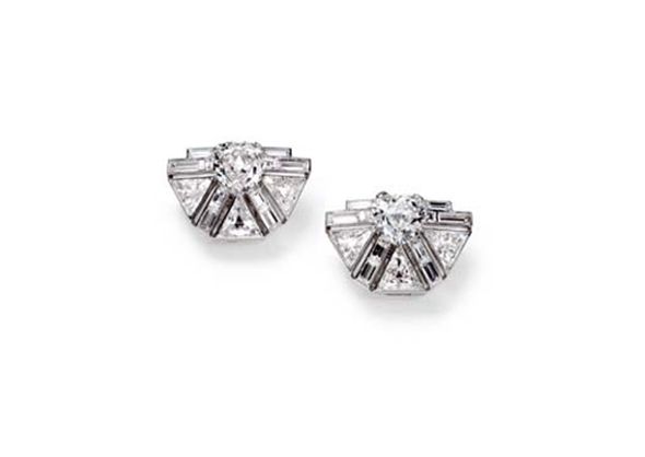 Cartier Collection earrings, London, 1934, platinum, diamonds