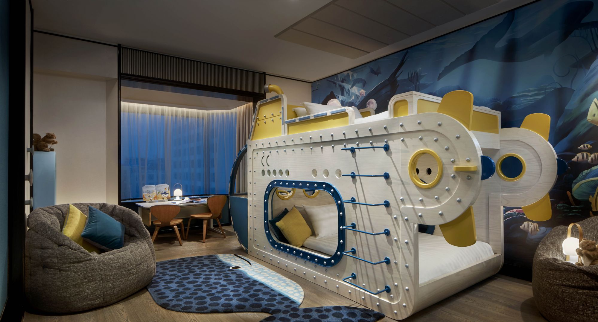 Shangri-La’s Themed Family Suites - Submarine