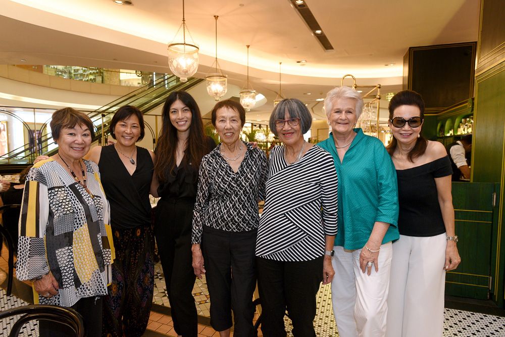 Dali Jones, Michele Young, Tay Su-Lyn, Patricia Lum, Mary Ann Sing, Christine Lim, Celeste Basapa