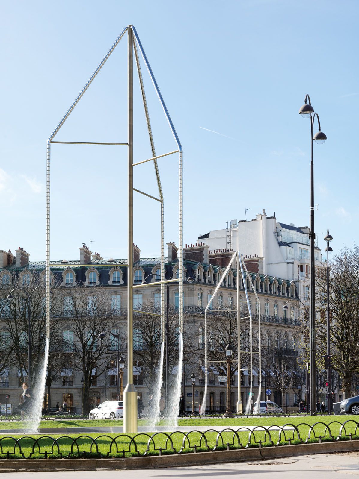 The Fonds pour Paris commissioned French designers Erwan and Ronan Bouroullec to create six Swarovski crystal‑embellished fountains on the Champs‑Elysées
