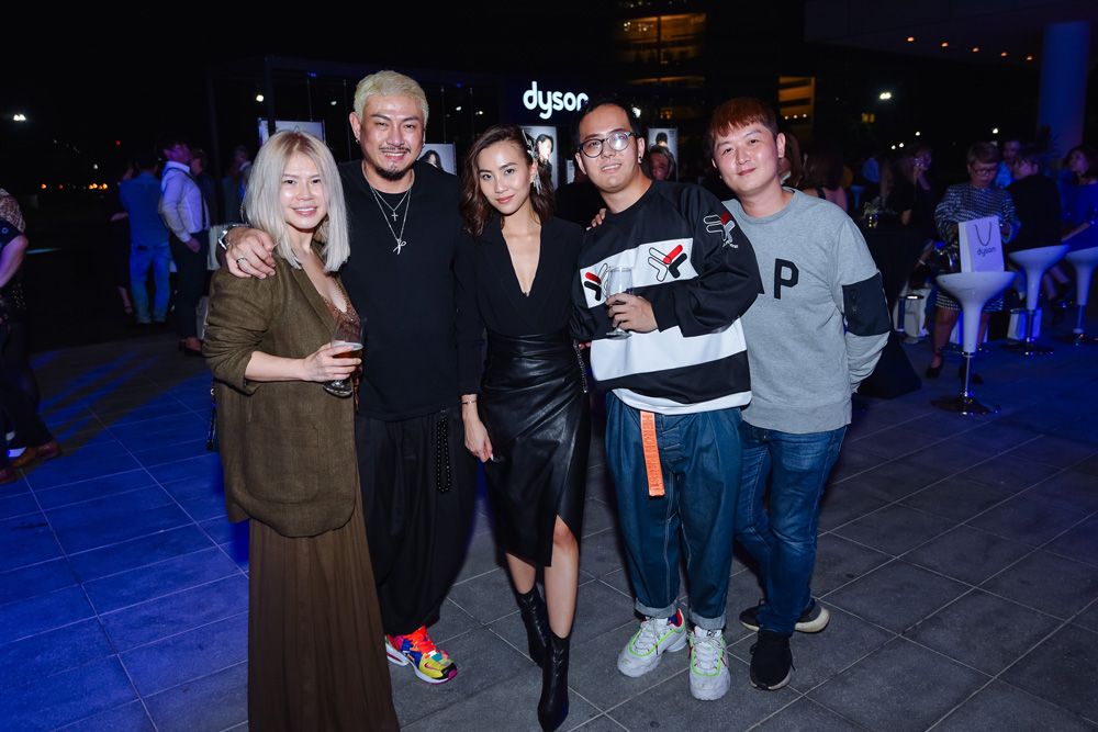 Lai Mei Jen, Dylan Tung, Sonia Chew, Christvian Goh, Zoel Tee