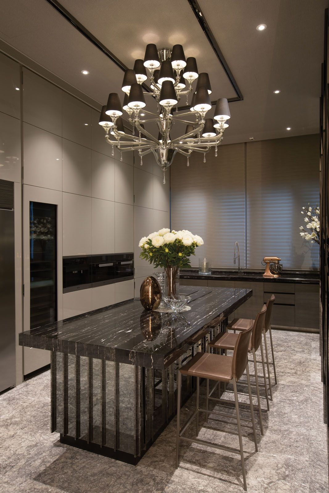 This Barovier & Toso chandelier is a grand addition to the kitchen