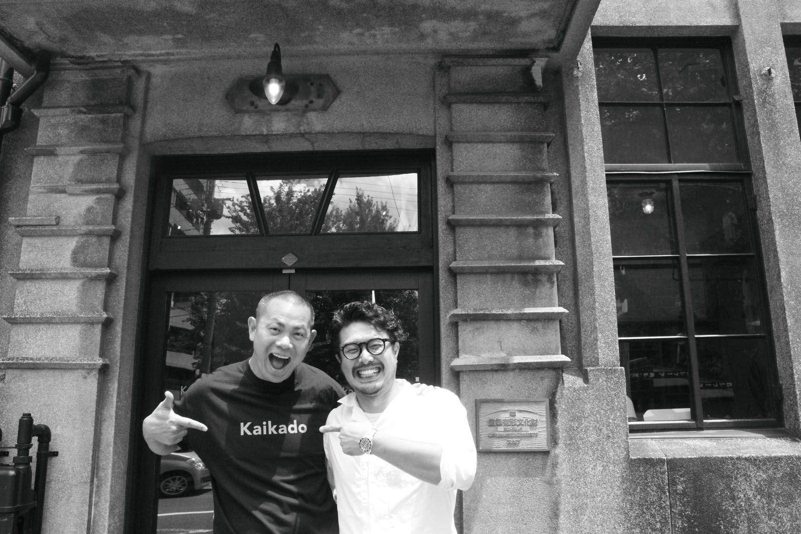 Good friends Chiang and Japanese tea caddy maker Takahiro Yagi bond over a passion for tradition and craftsmanship