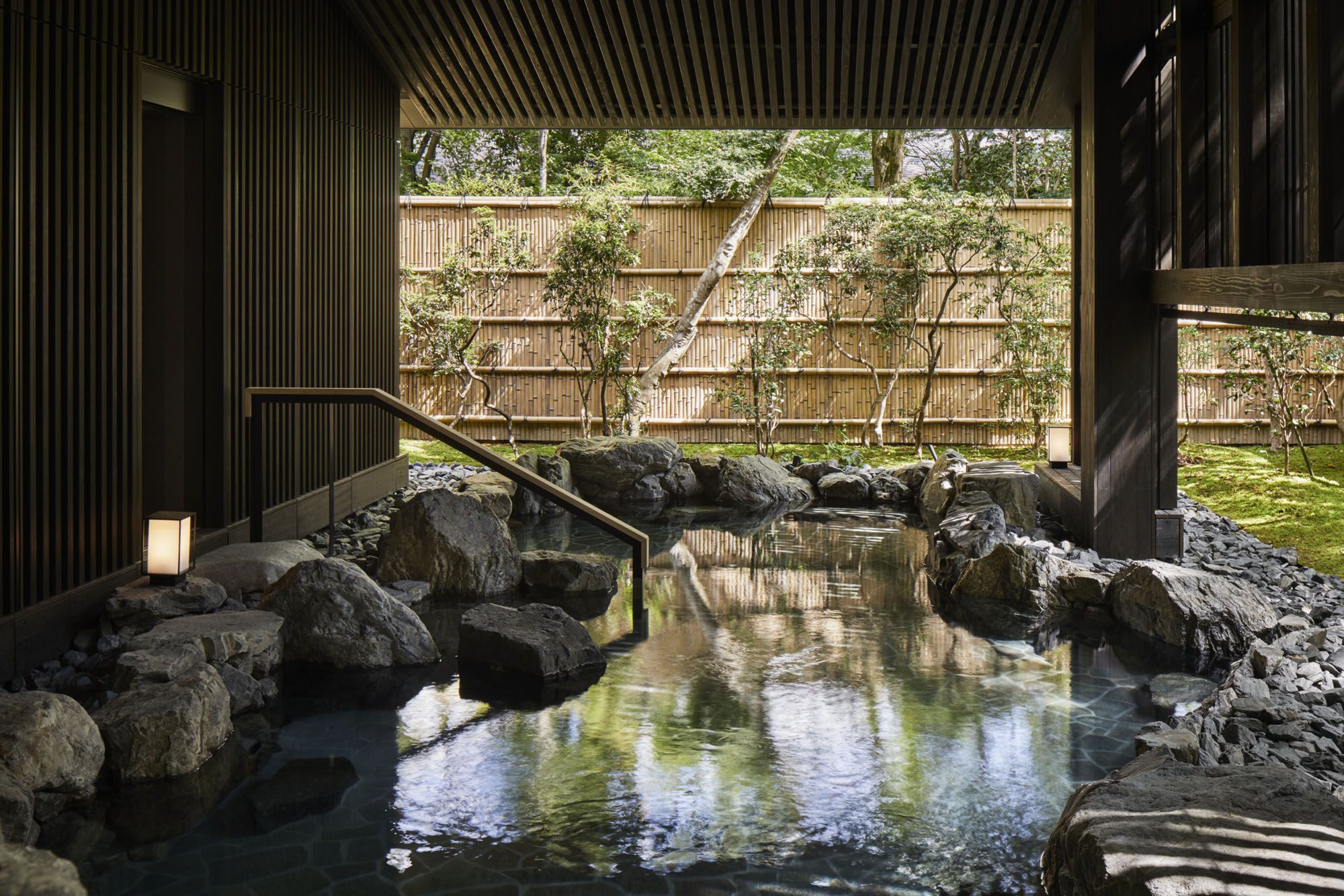 Outdoor Onsen, Aman Spa
