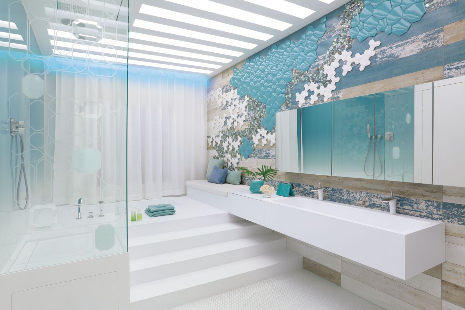 Shades of blue in the master bathroom pay tribute to the family’s frequent seaside holidays