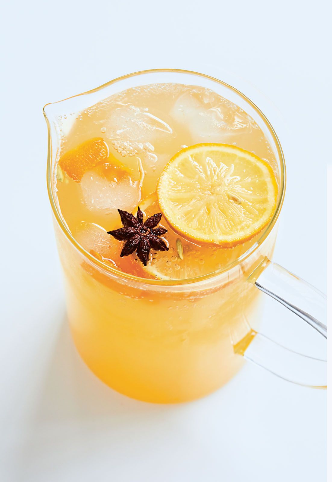 Bergamot Lemon Kombucha made from the recipe featured in Lausecker and Landaueus’ new book